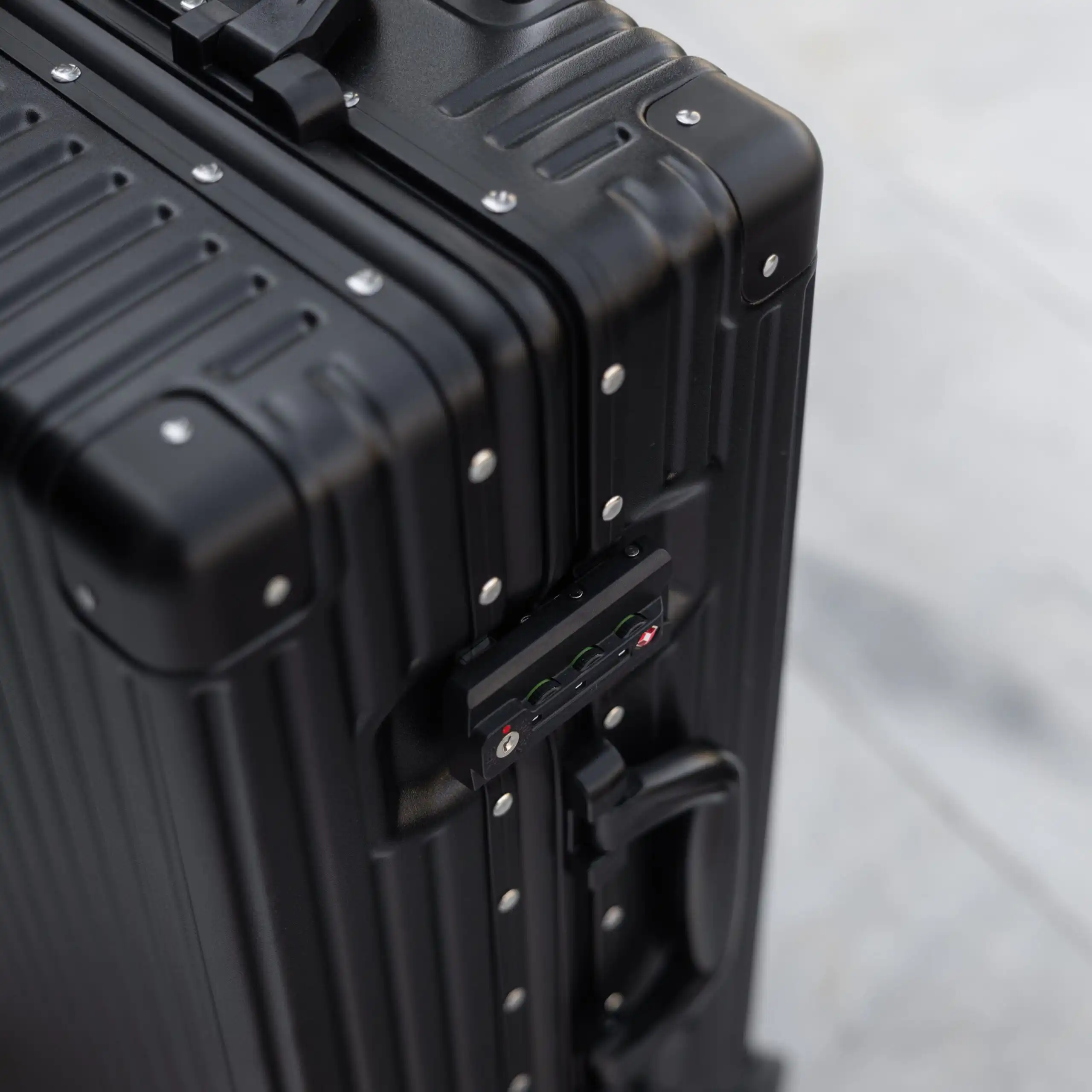 Βαλίτσα trolley case καμπίνας Bopai 833-853201 μαύρο