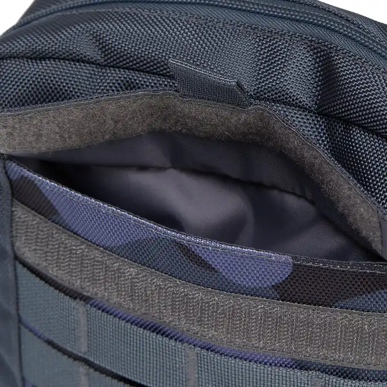 Τσαντάκι ώμου Caterpillar 84036-677