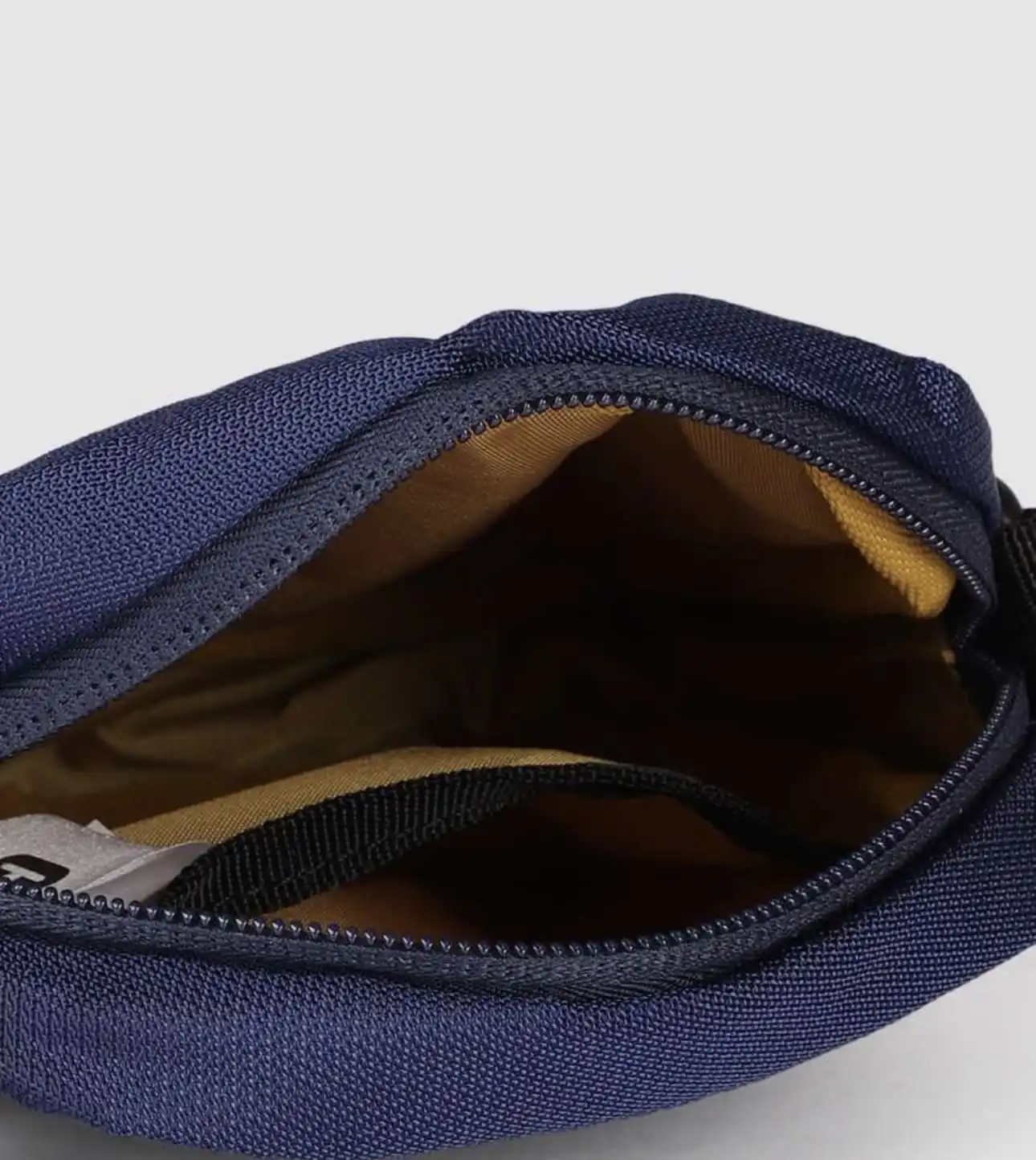 SUPER ΠΡΟΣΦΟΡΑ Τσαντάκι ώμου Caterpillar 84166-519