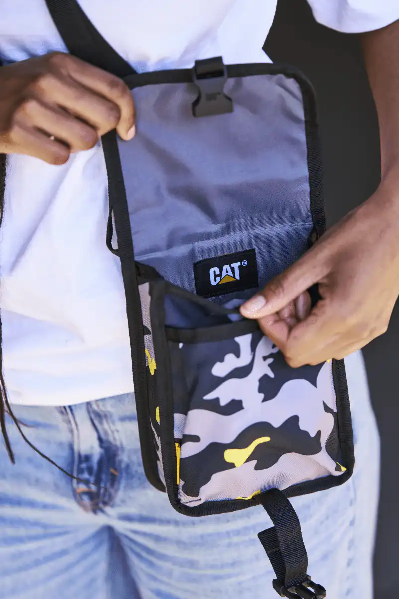 Τσαντάκι ώμου Caterpillar 84717-634