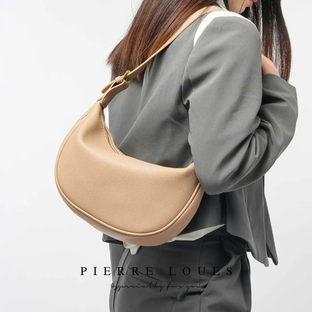 Γυναικεία Τσάντα Xειρός Χιαστί Pierre Loues PL868-70 μπεζ Γυναικεία Τσάντα Xειρός Χιαστί Pierre Loues PL868-70 μπεζ