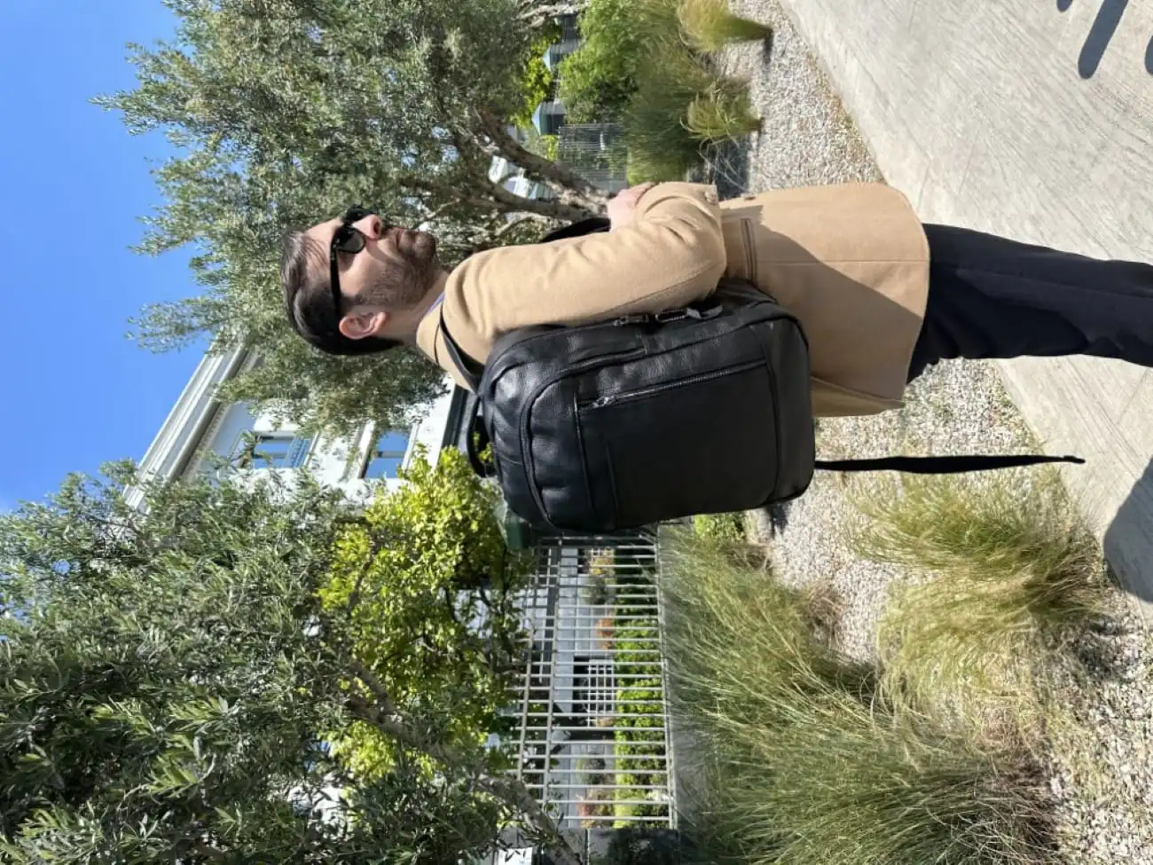 Δερμάτινο σακίδιο πλάτης Cardinal 20L 9008 μαύρο Δερμάτινο σακίδιο πλάτης Cardinal 20L 9008 μαύρο