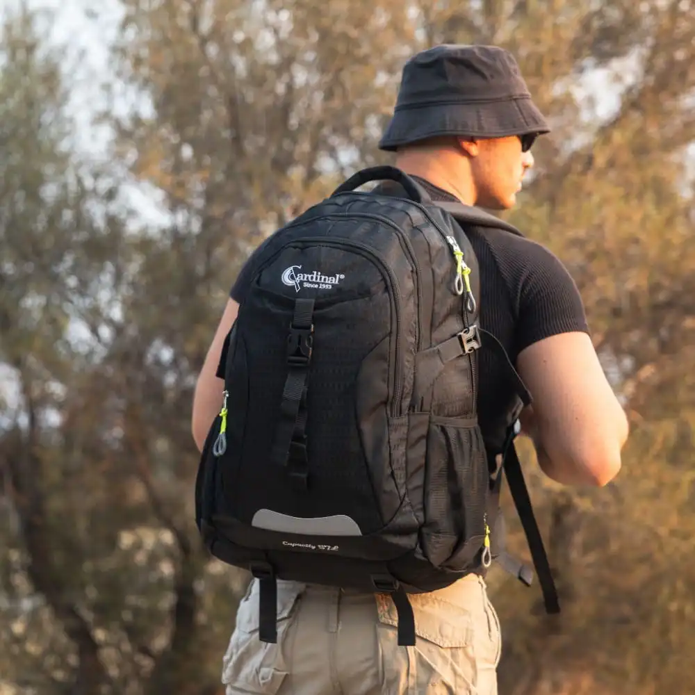 Σακίδιο πλάτης πόλης-ορειβατικό (ανατομική-πλάτη) Cardinal 57L 911 Plus μαύρο Σακίδιο πλάτης πόλης-ορειβατικό (ανατομική-πλάτη) Cardinal 57L 911 Plus μαύρο