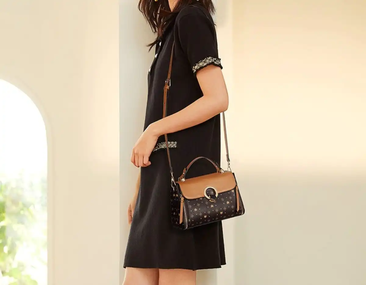 Δερμάτινη Γυναικεία Τσάντα PVC Χειρός/Ώμου Foxer 9111018F καφέ