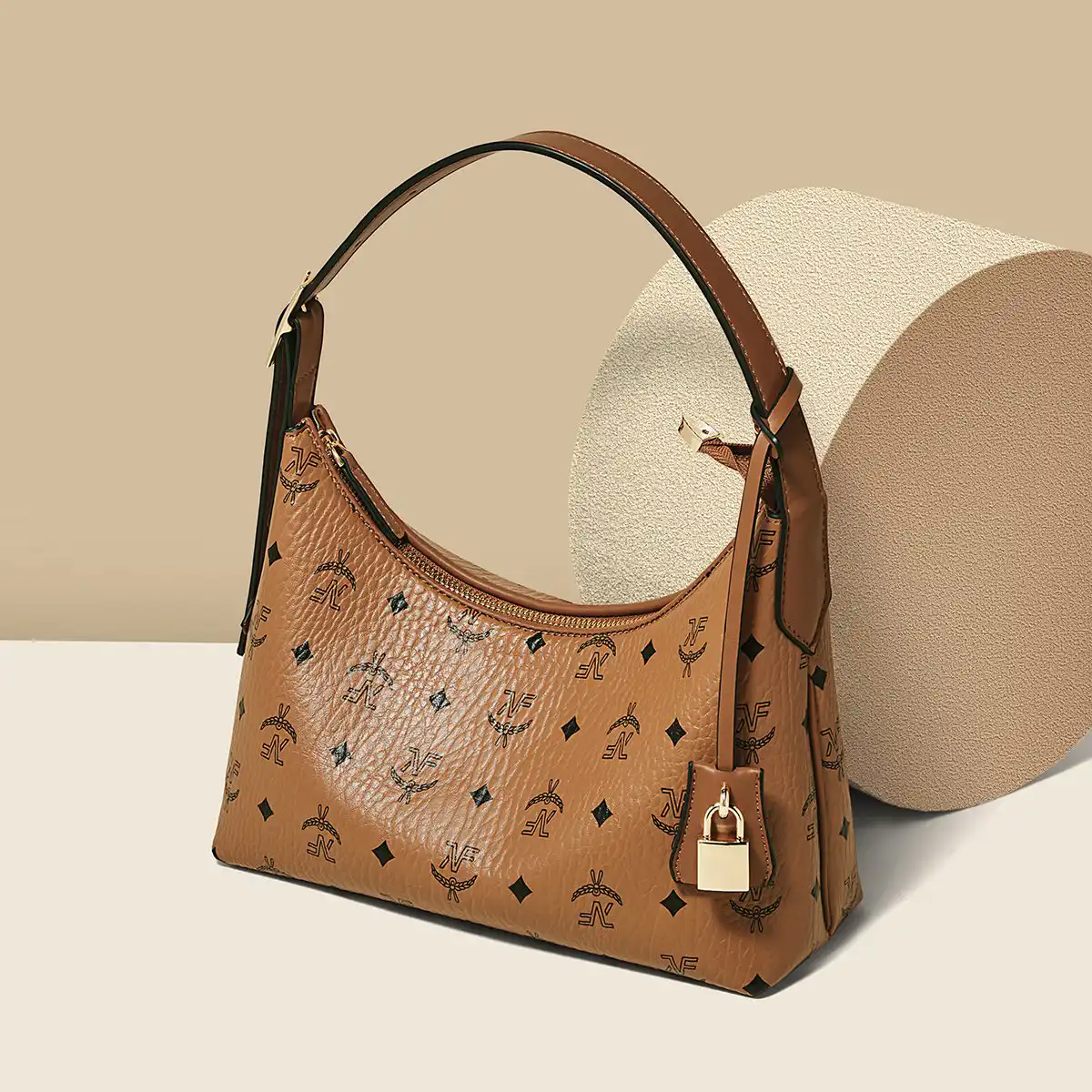 Γυναικεία Τσάντα Χειρός Foxer 9158162F Καφέ Γυναικεία Τσάντα Χειρός Foxer 9158162F Καφέ