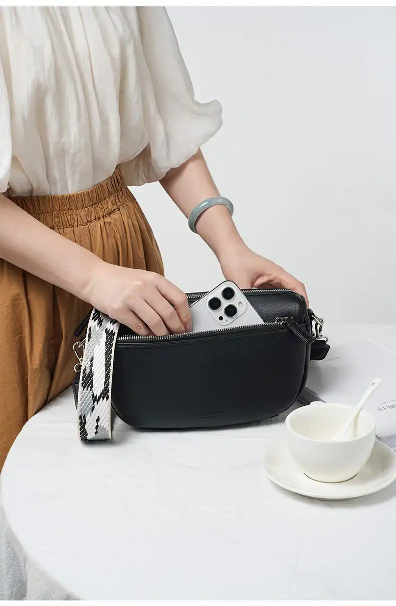 Γυναικεία Τσάντα Ώμου Pierre Loues PL959-17 μαύρο