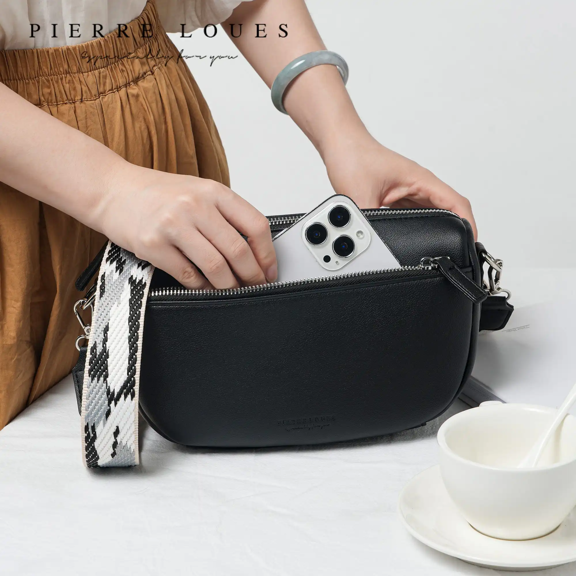 Γυναικεία Τσάντα Ώμου Pierre Loues PL959-17 μαύρο