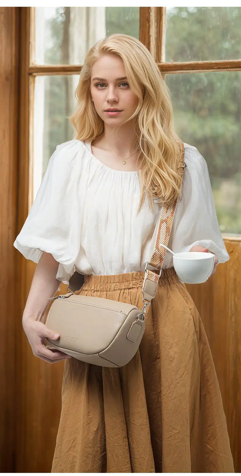 Γυναικεία Τσάντα Ώμου Pierre Loues PL959-17 μπεζ