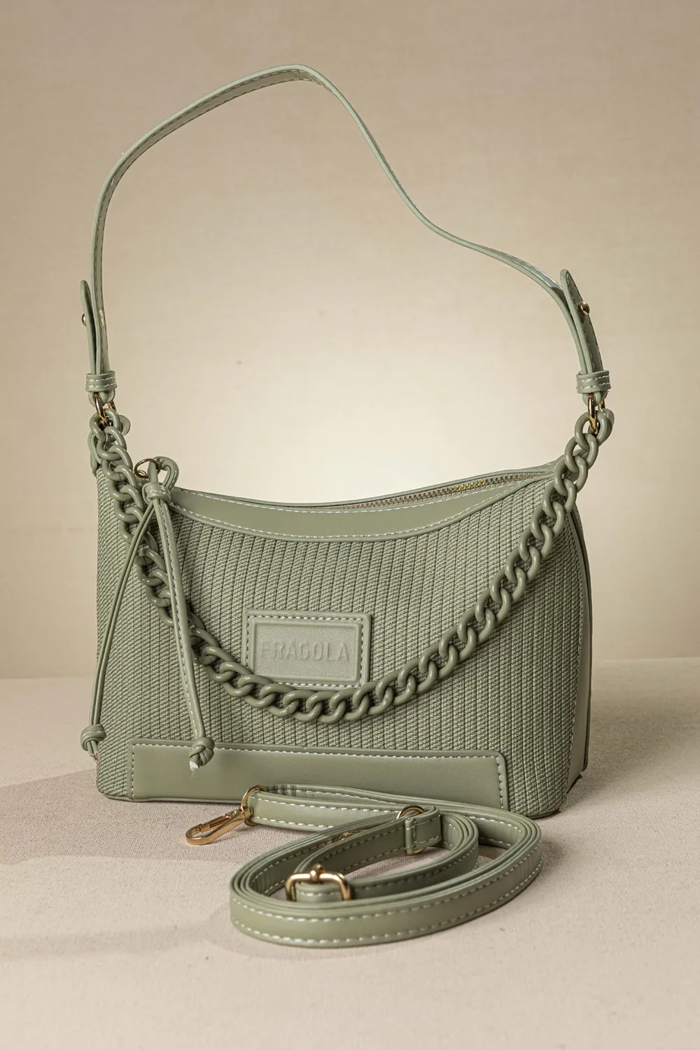 Τσαντάκι ώμου με βαμμένη αλυσίδα