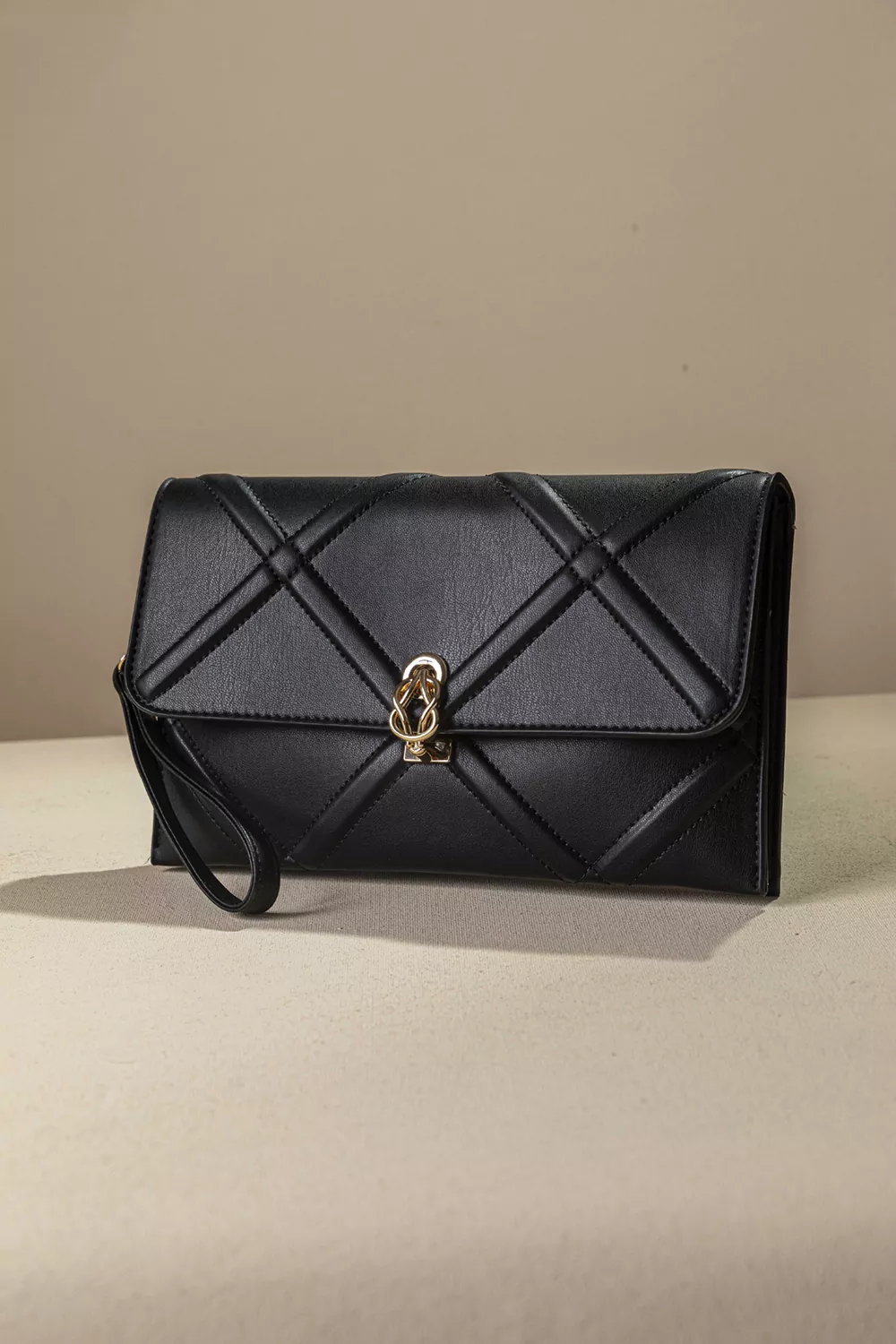 Γυναικεία τσάντα φάκελος χιαστί Γυναικεία τσάντα φάκελος χιαστί