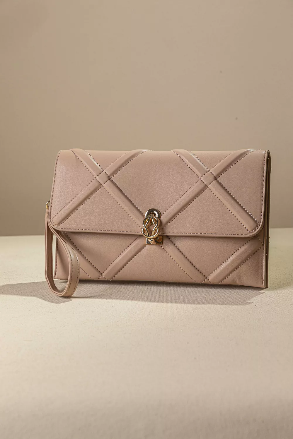 Γυναικεία τσάντα φάκελος χιαστί Γυναικεία τσάντα φάκελος χιαστί