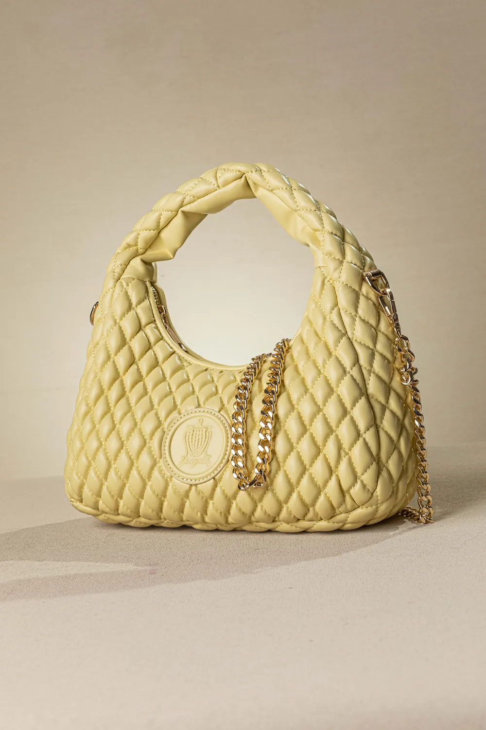 Οβάλ τσάντα χειρός και ώμου με αφαιρούμενη αλυσίδα