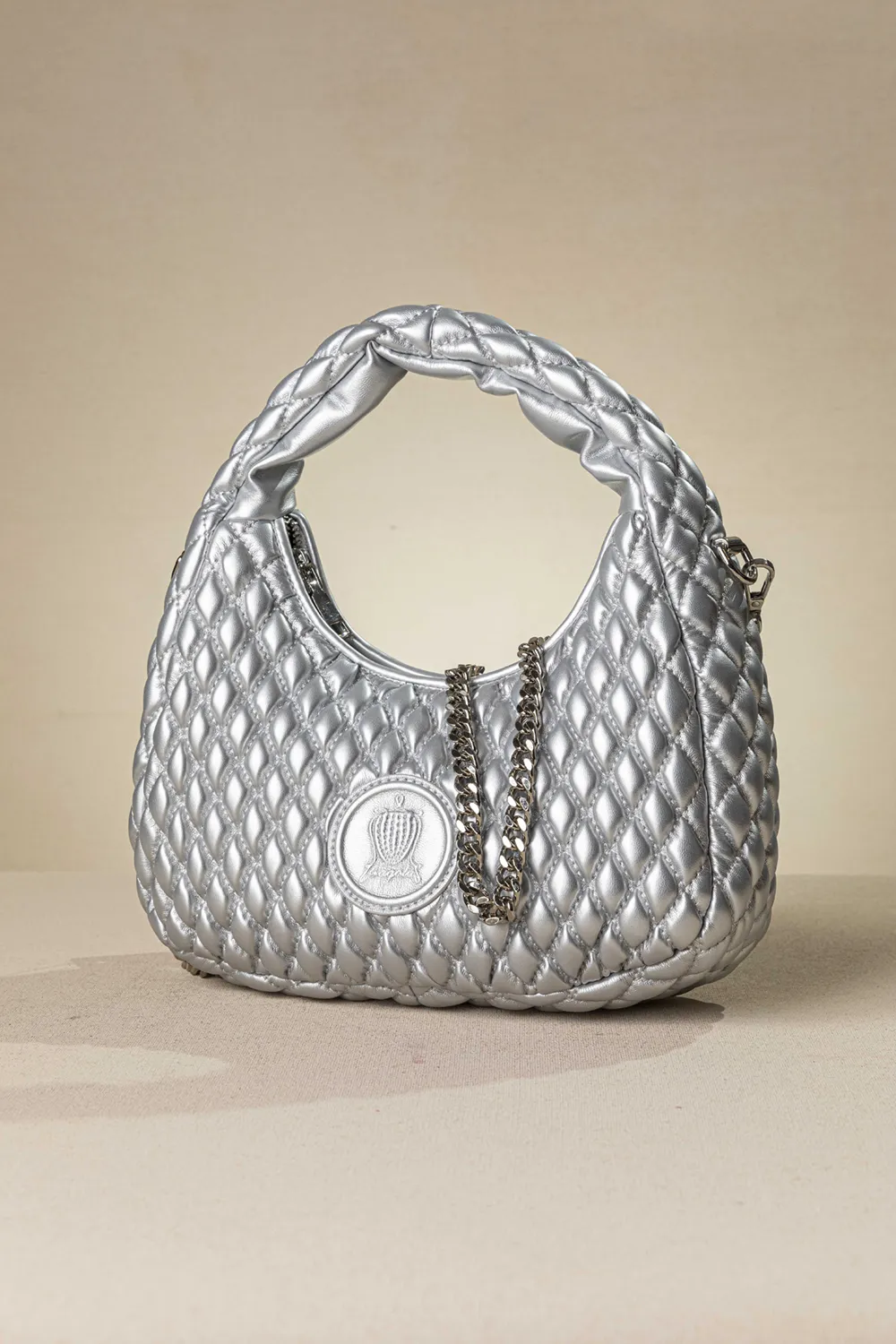 Οβάλ τσάντα χειρός και ώμου με αφαιρούμενη αλυσίδα