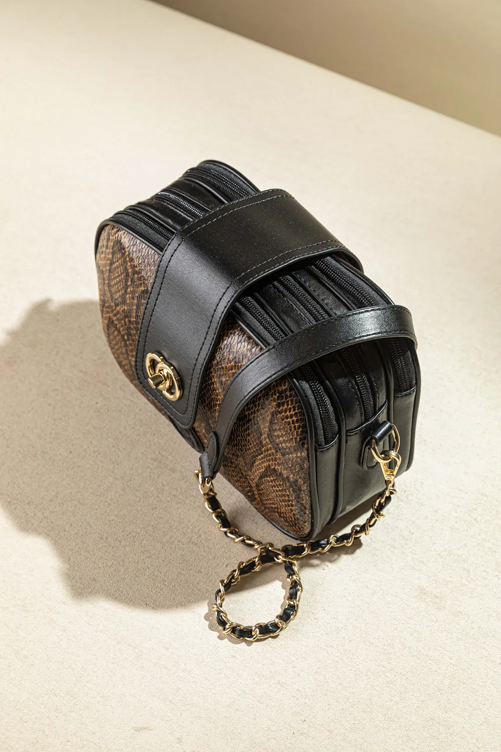 Τρίχωρη τσάντα χιαστί και ώμου