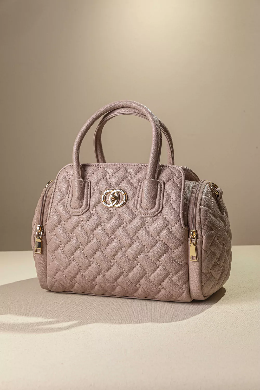 Κομψή γυναικεία τσάντα