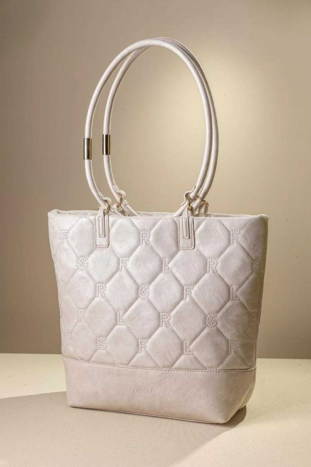 Κομψή γυναικεία τσάντα χειρός και ώμου