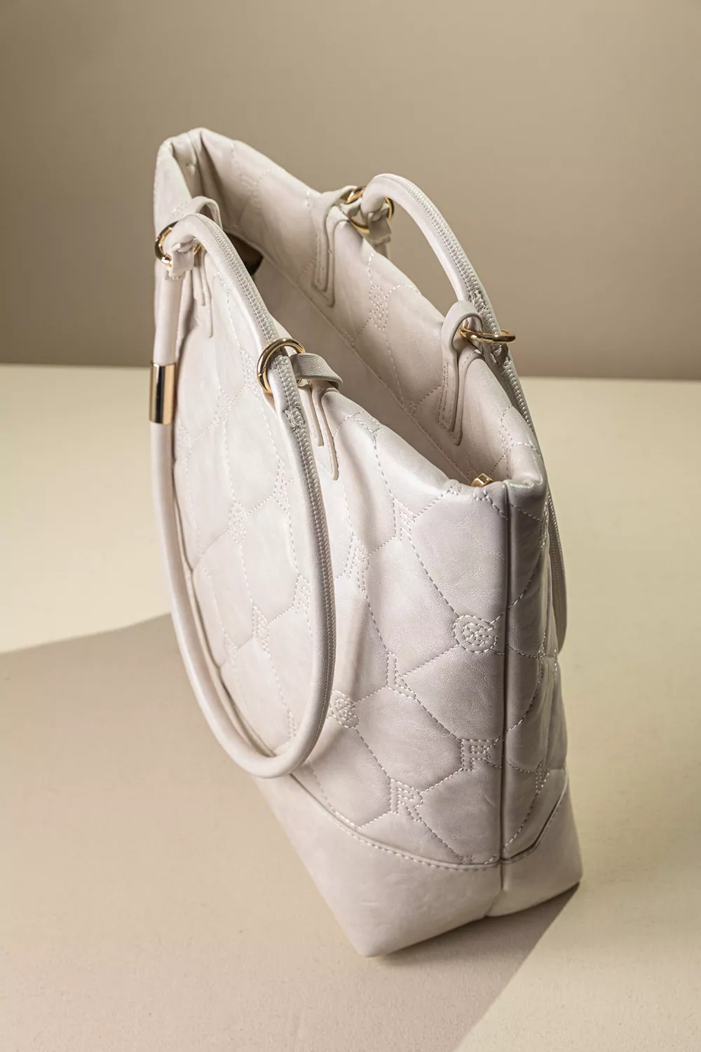 Κομψή γυναικεία τσάντα χειρός και ώμου