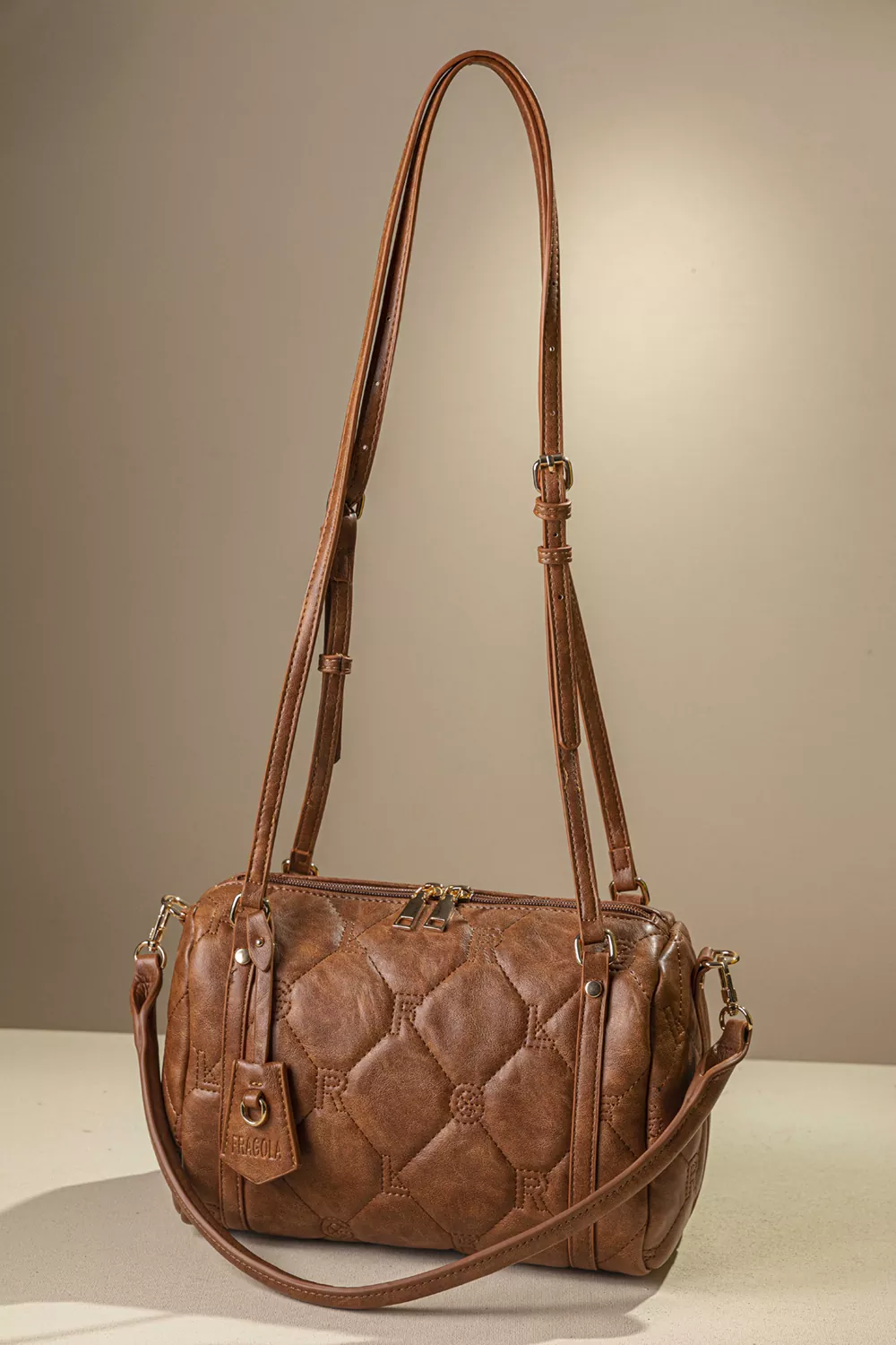 Κομψή γυναικεία τσάντα ώμου