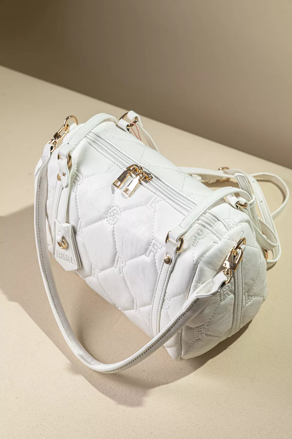 Κομψή γυναικεία τσάντα ώμου