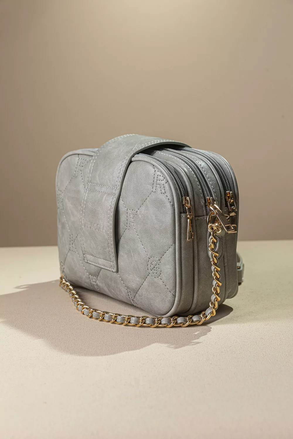 Τριθέσια τσάντα puffer χιαστί και ώμου