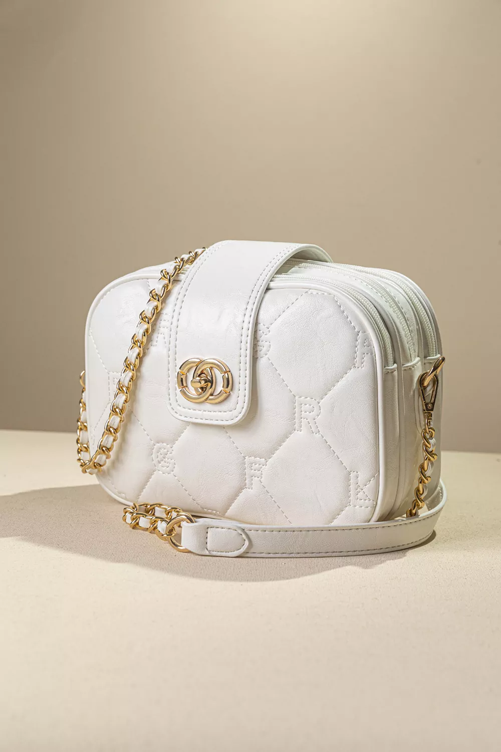 Τριθέσια τσάντα puffer χιαστί και ώμου