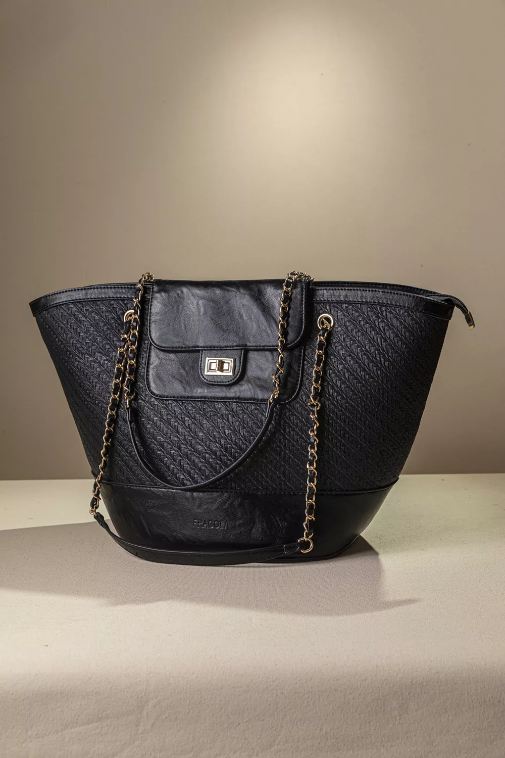 Τσάντα ώμου