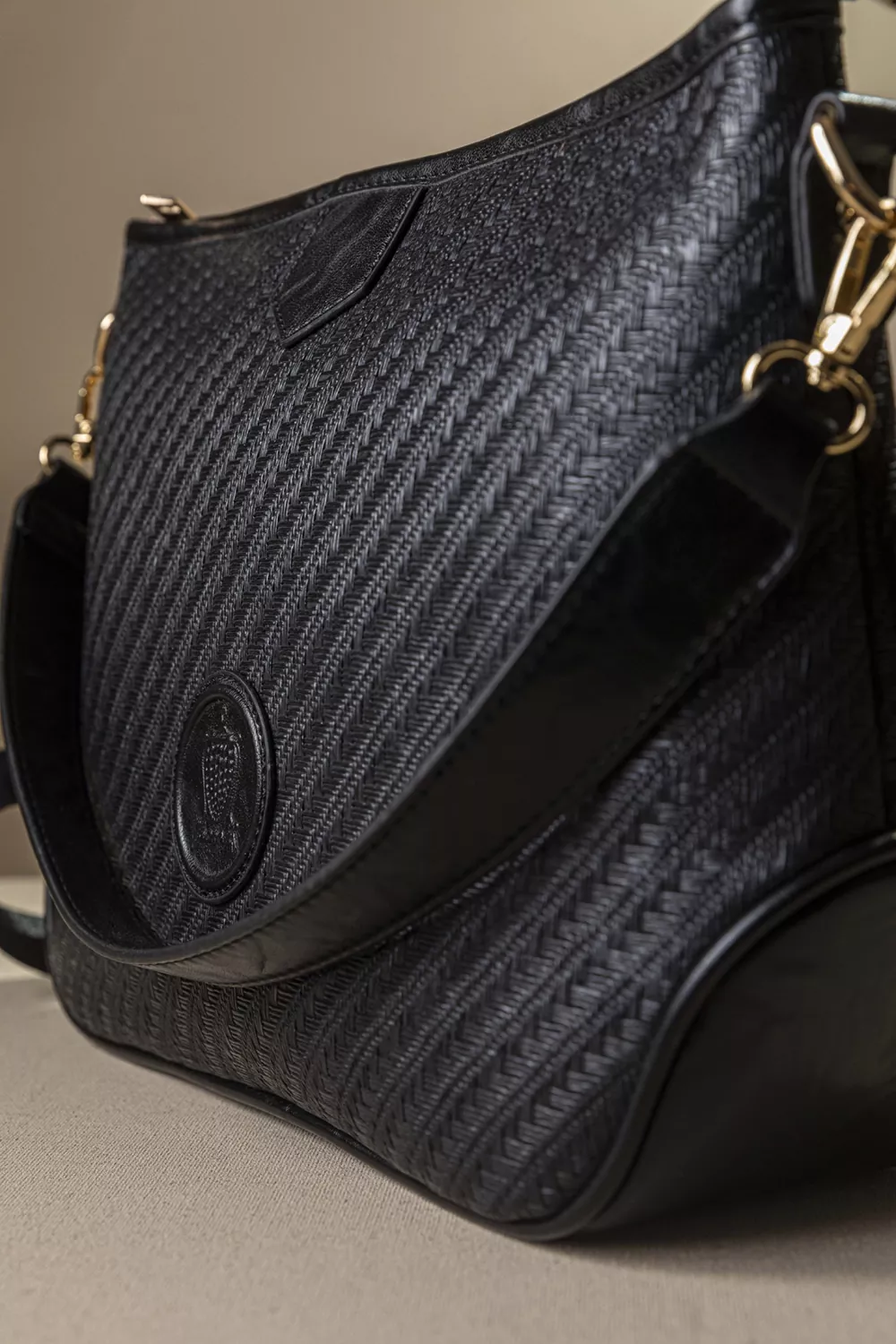 Η τσάντα με το απόλυτο μέγεθος ιδανικό για όλες τις γυναίκες