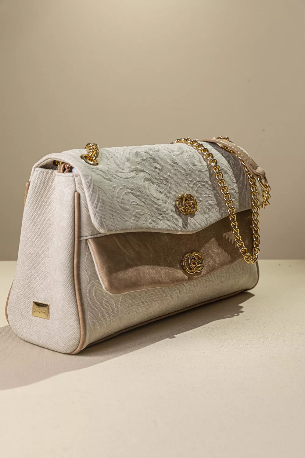 Γυναικεία τσάντα ώμου με αλυσίδα