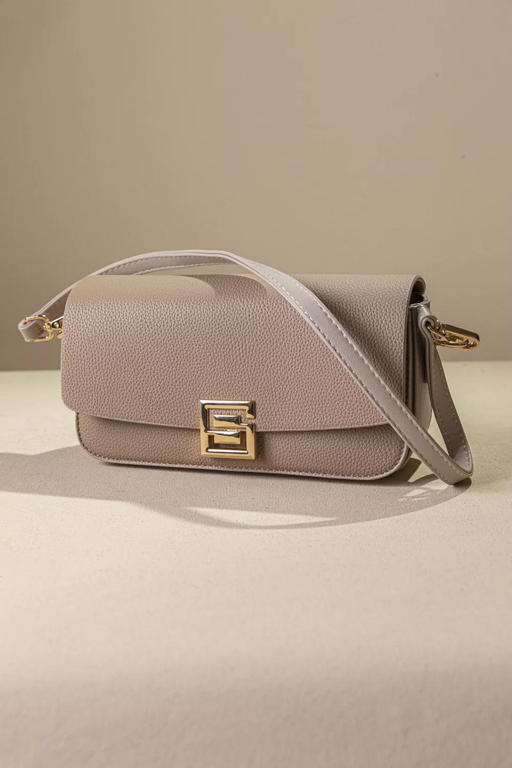 Μικρή γυναικεία τσάντα