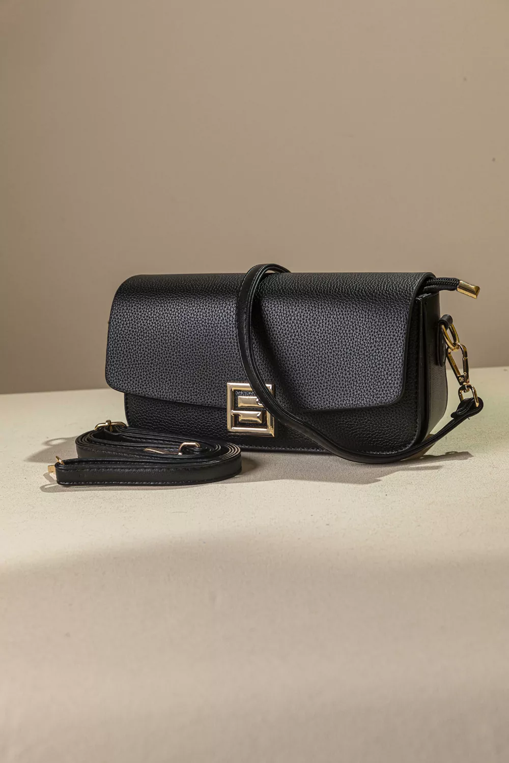 Μικρή γυναικεία τσάντα