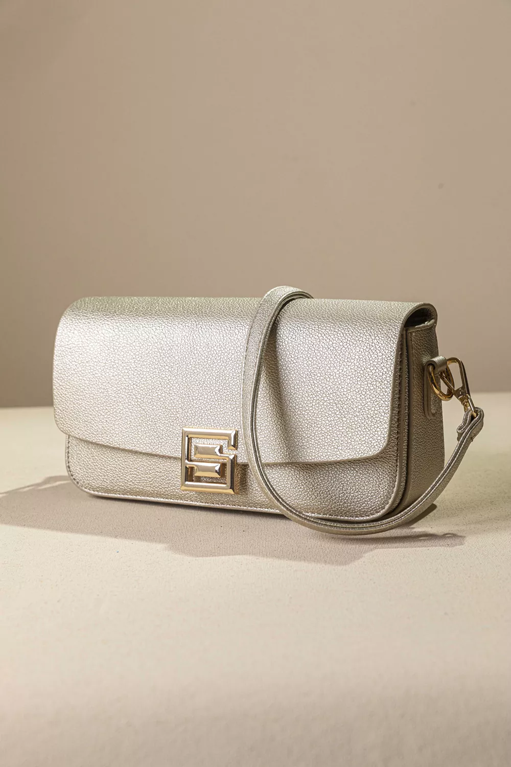 Μικρή γυναικεία τσάντα