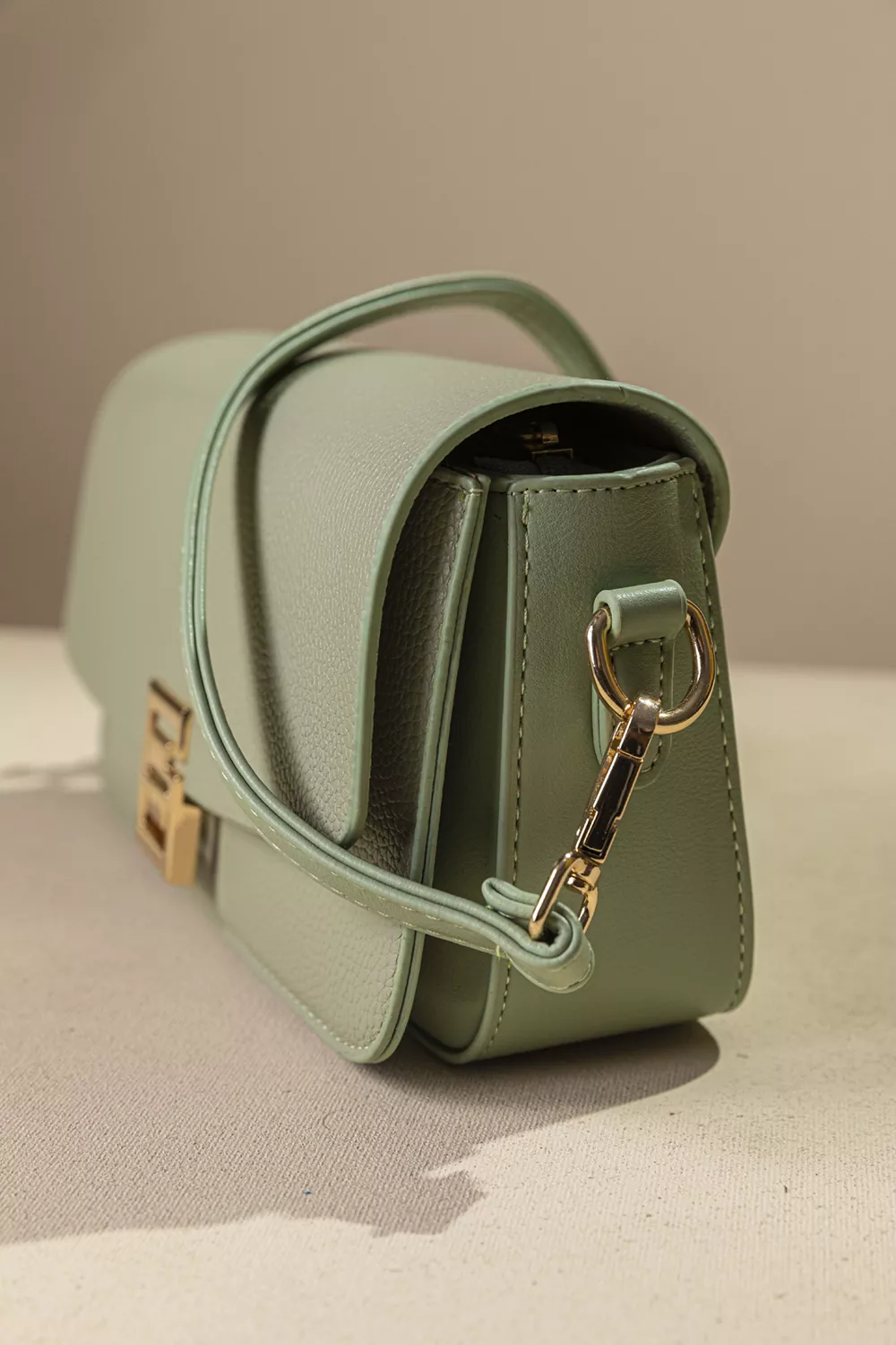 Μικρή γυναικεία τσάντα