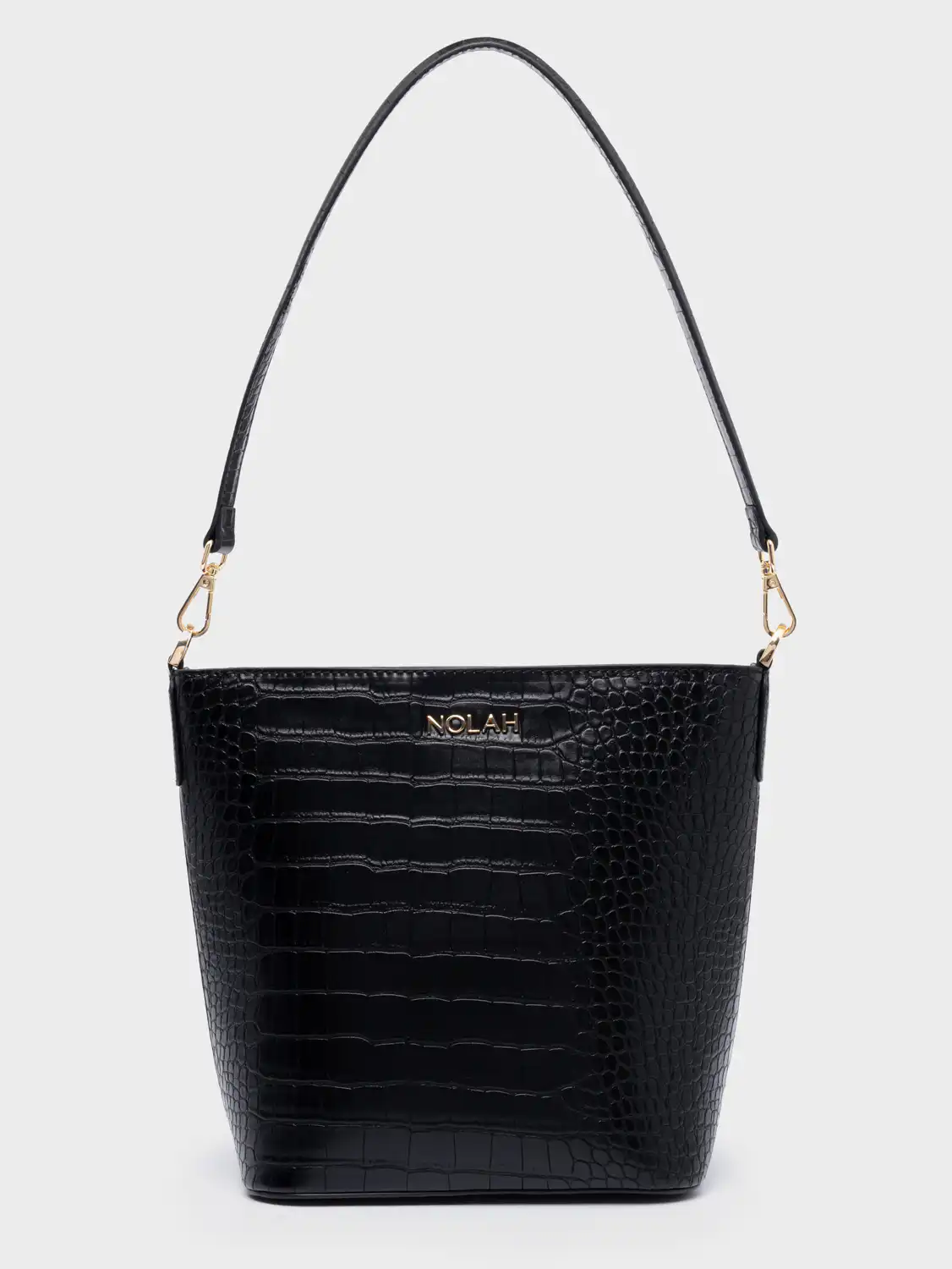 Cecilia Black Light Gold Cecilia Black Light Gold