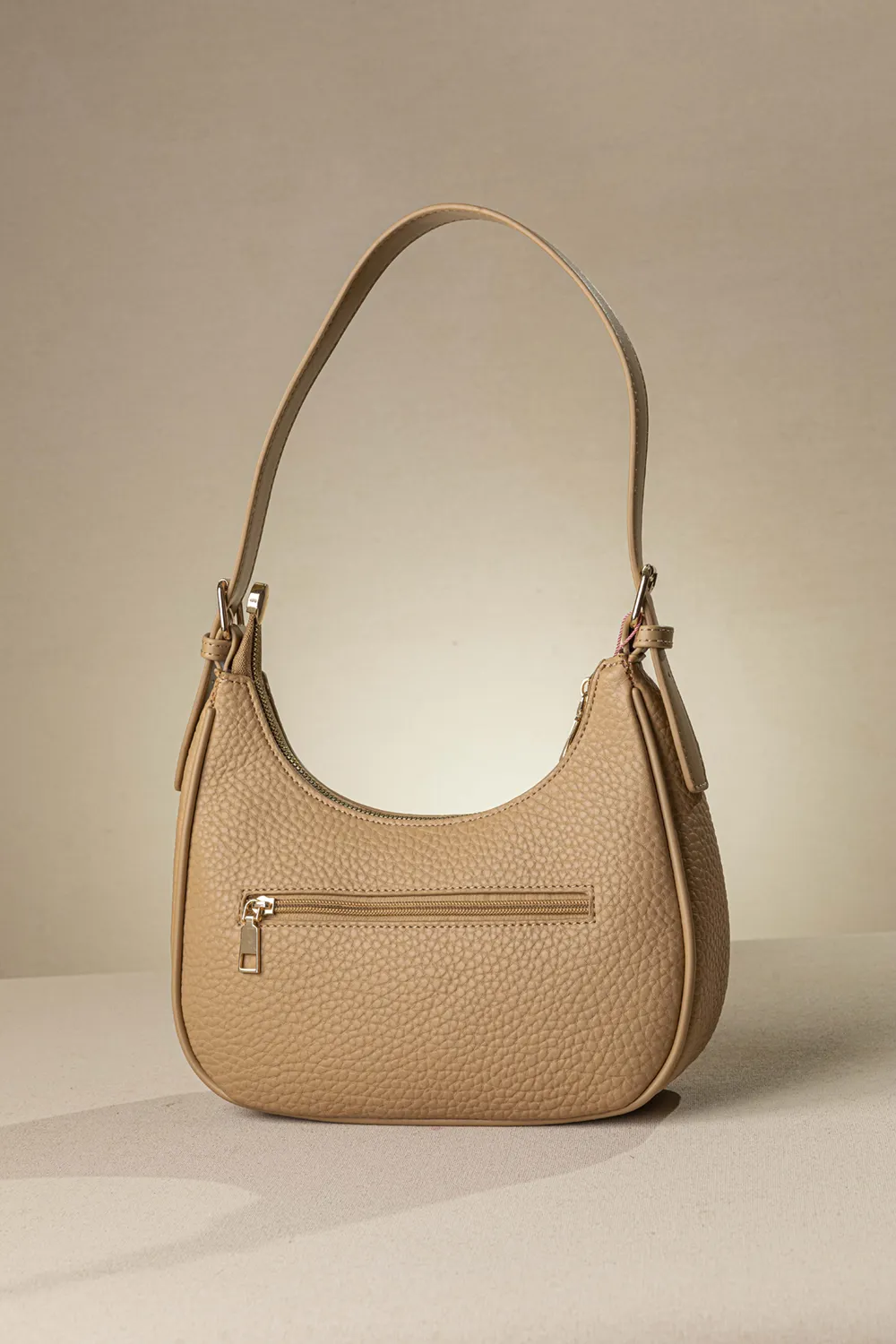 Τσαντάκι ώμου γόνδολα με νέο casual Logo