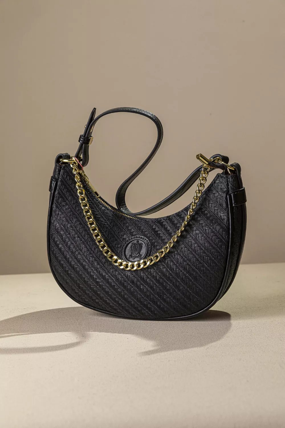 Νεανική διαχρονική τσάντα ώμου