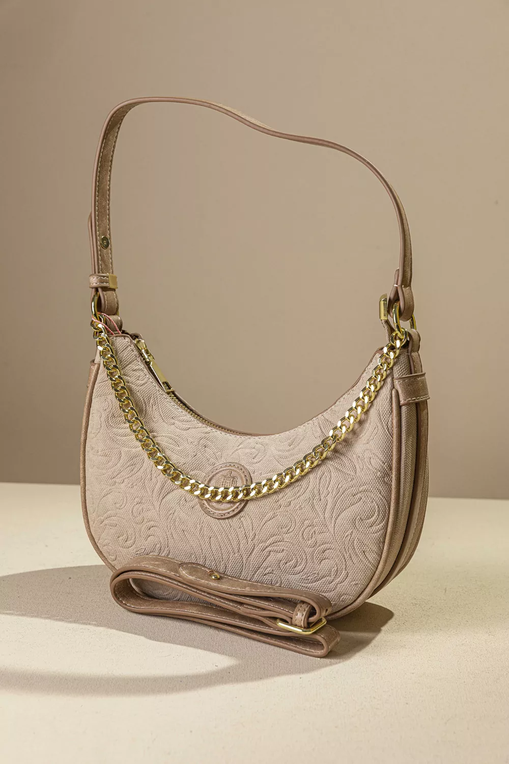 Νεανική διαχρονική τσάντα ώμου