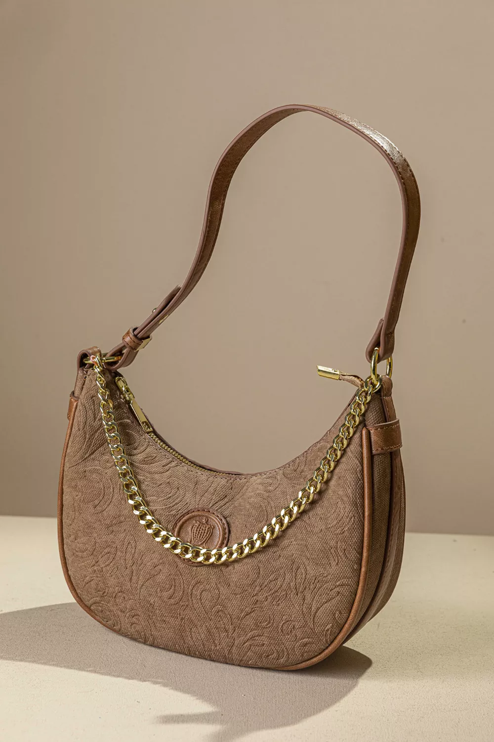 Νεανική διαχρονική τσάντα ώμου