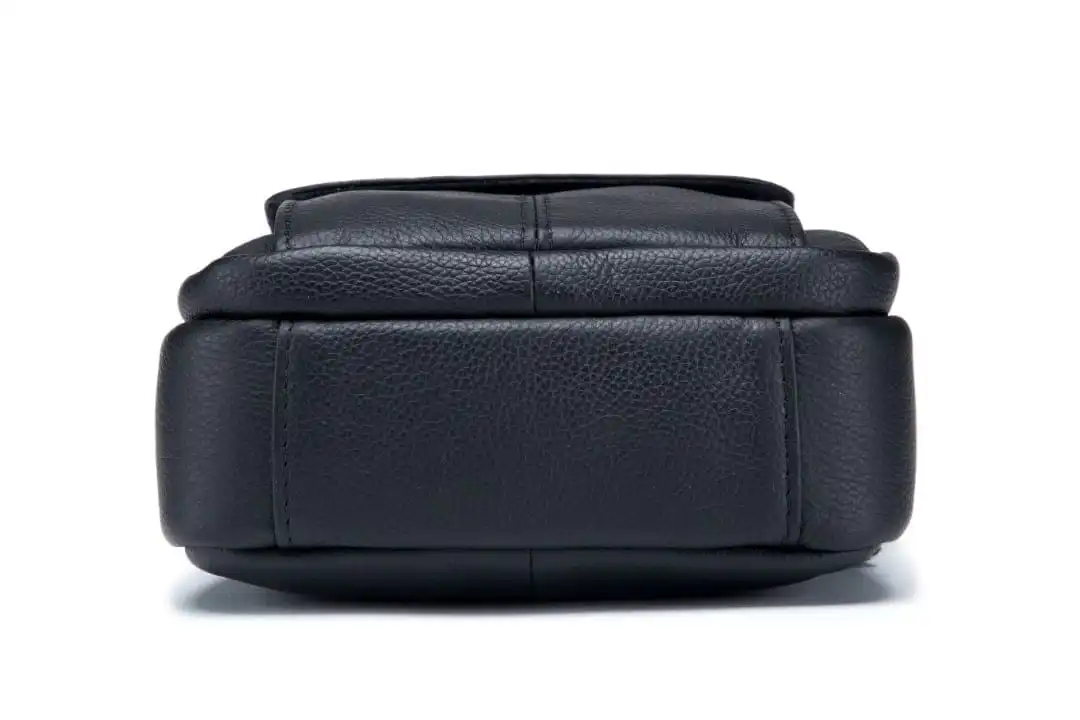 Δερμάτινο τσαντάκι ώμου Bull Captain DJB 016 μαύρο