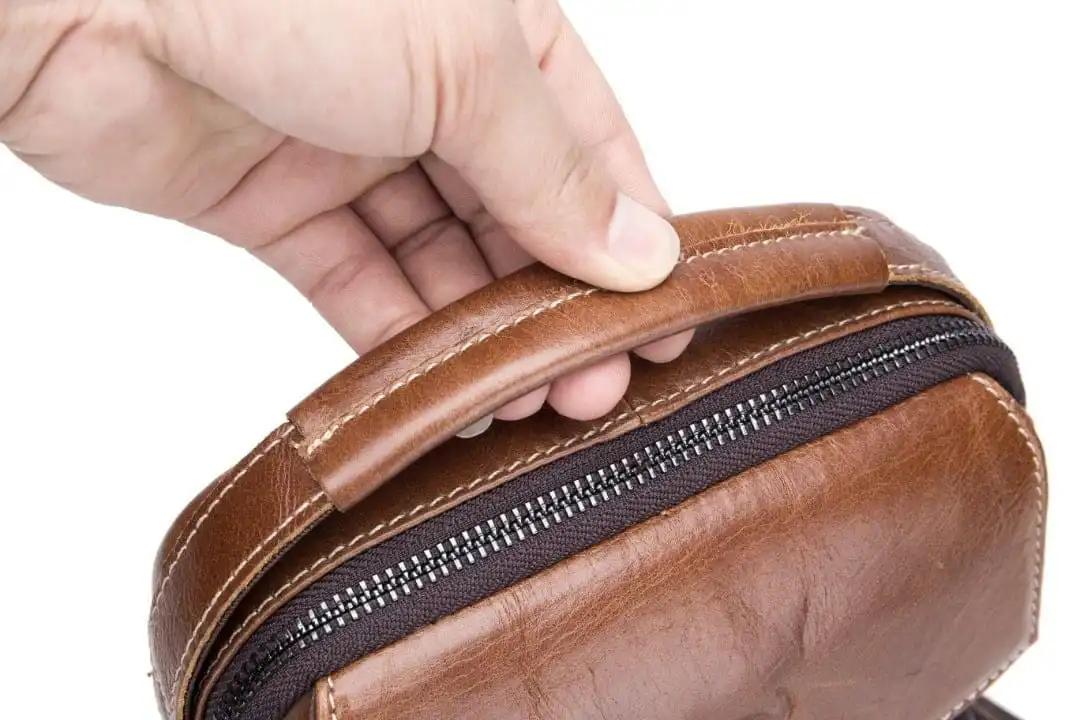 Δερμάτινο τσαντάκι ώμου Bull Captain DJB 040 καφέ