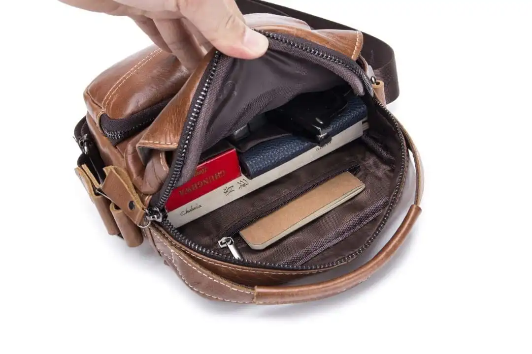 Δερμάτινο τσαντάκι ώμου Bull Captain DJB 040 καφέ