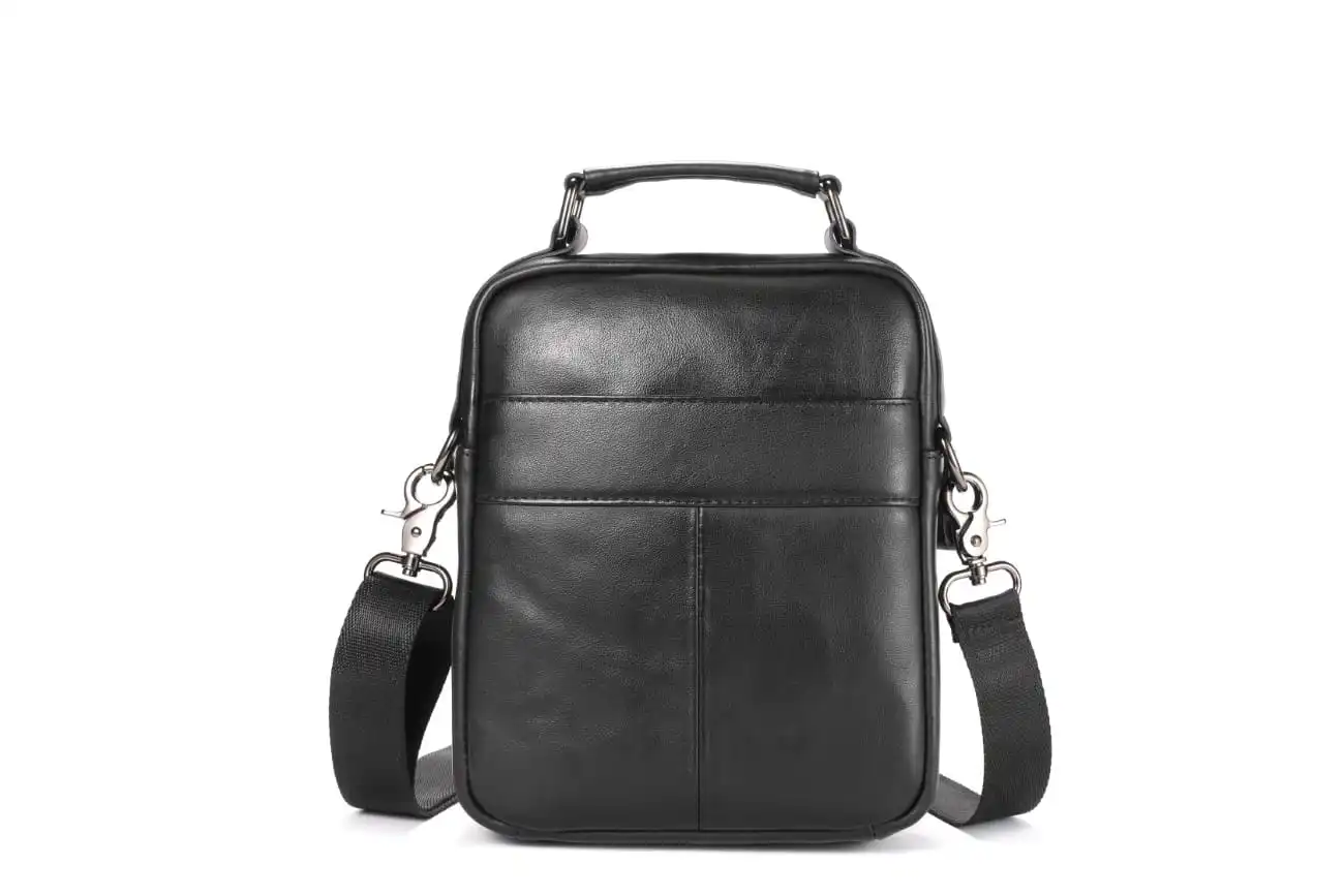 Δερμάτινο τσαντάκι ώμου Bull Captain DJB 049 μαύρο