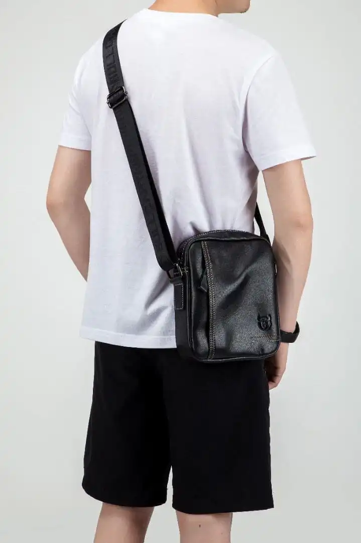 Δερμάτινο τσαντάκι ώμου Bull Captain DJB 228 μαύρο