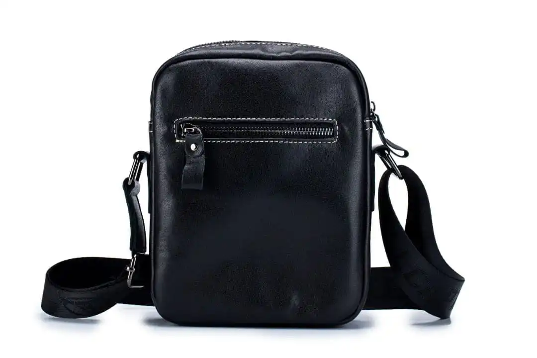 Δερμάτινο τσαντάκι ώμου Bull Captain DJB 228 μαύρο