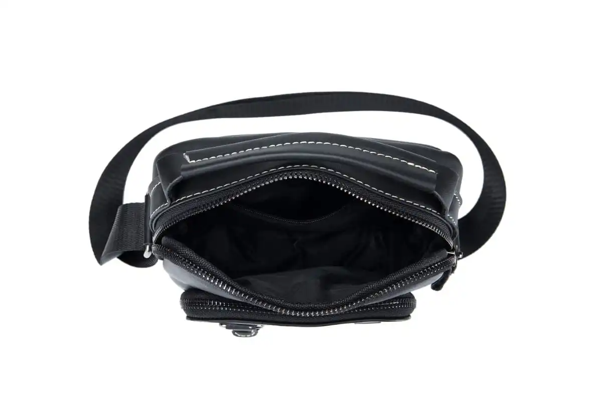 Ανδρική δερμάτινη τσάντα ώμου Bull Captain DJB 300 μαύρο