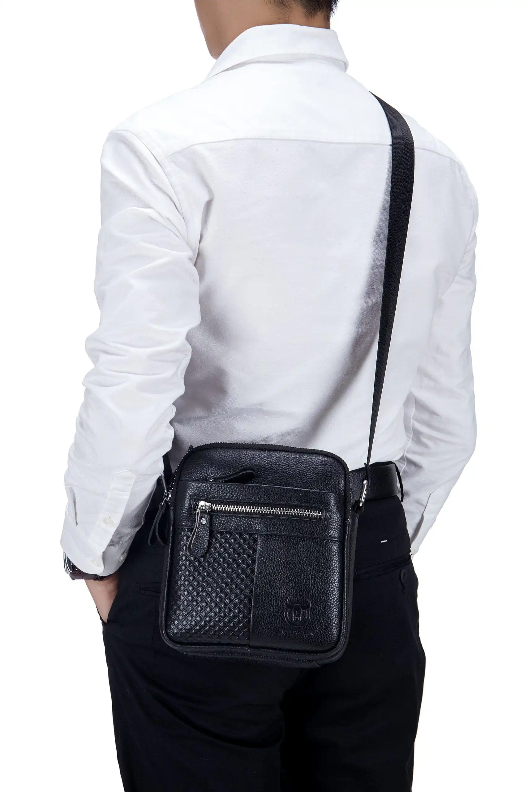 Δερμάτινο τσαντάκι ώμου Bull Captain DJB 010 μαύρο