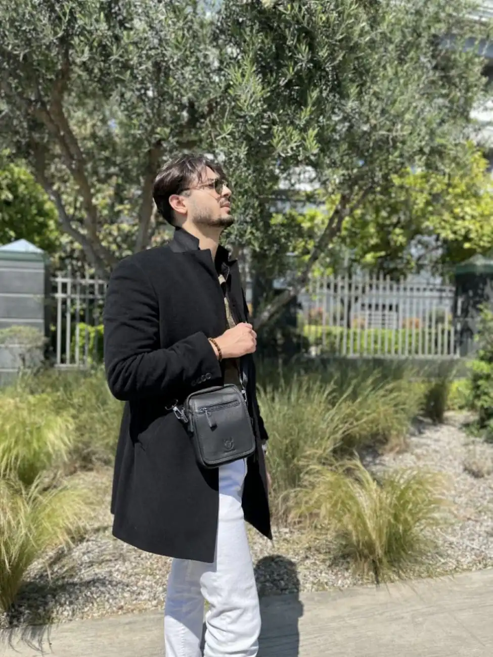 Δερμάτινο τσαντάκι ώμου Bull Captain DJB 015(L) μαύρο