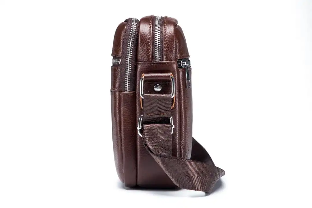 Δερμάτινο τσαντάκι ώμου Bull Captain DJB 023 καφέ