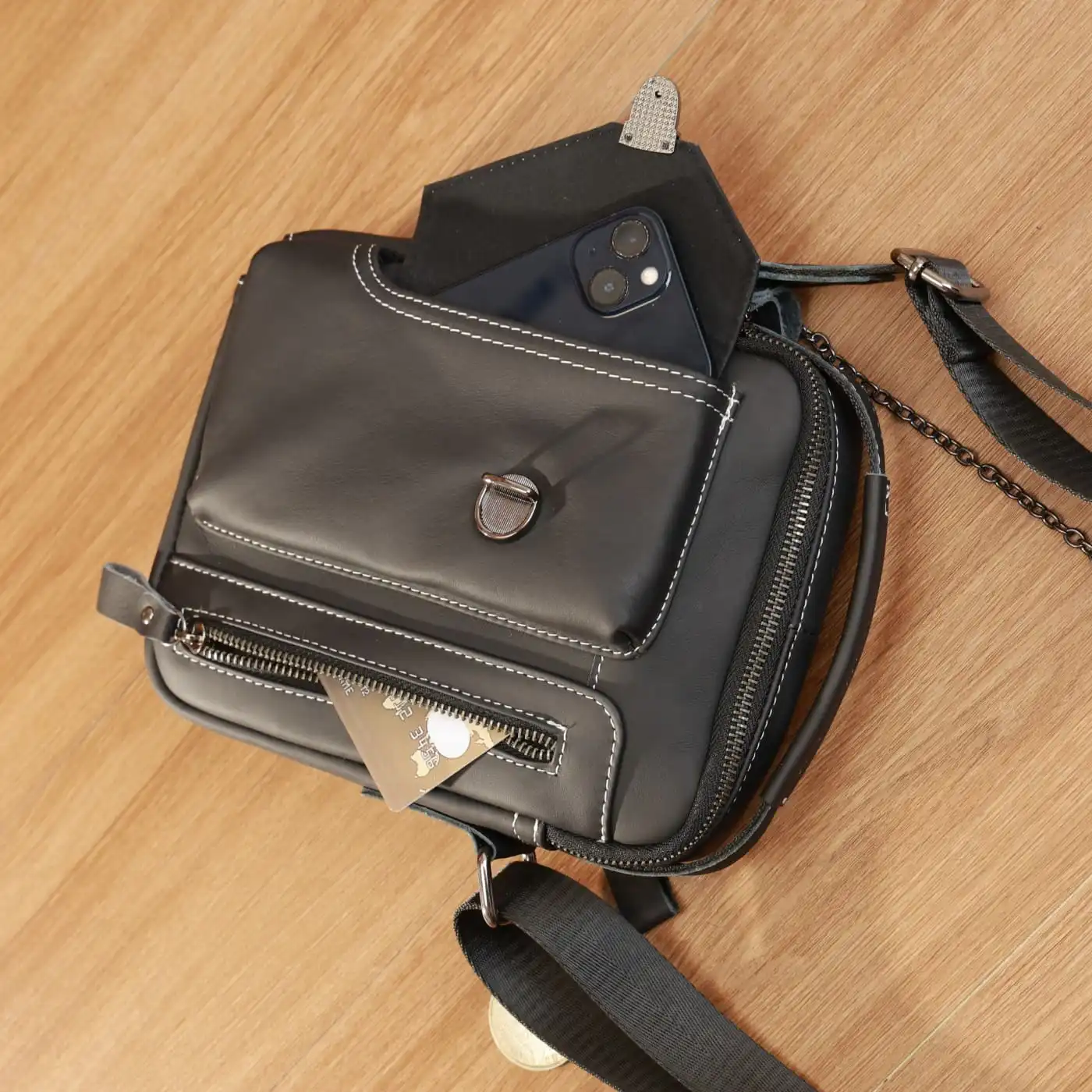 Δερμάτινο τσαντάκι ώμου Bull Captain DJB 039 μαύρο