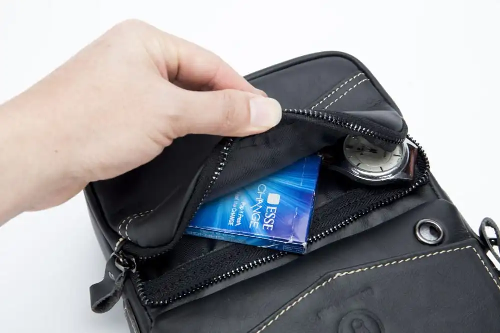 Δερμάτινο τσαντάκι ώμου Bull Captain DJB 040 μαύρο