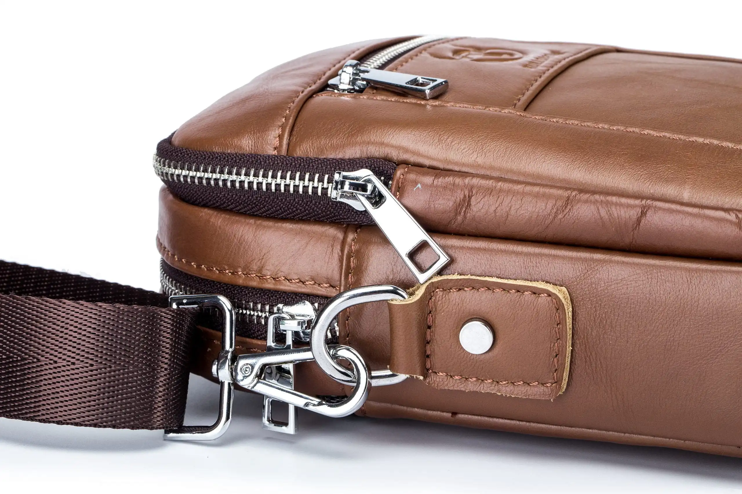 Δερμάτινο τσαντάκι ώμου Bull Captain DJB 09 καφέ